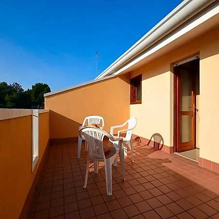 Hotel Spacious And Bright