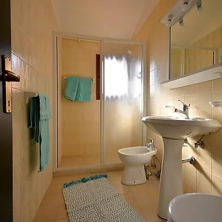 Hotel Spacious And Bright